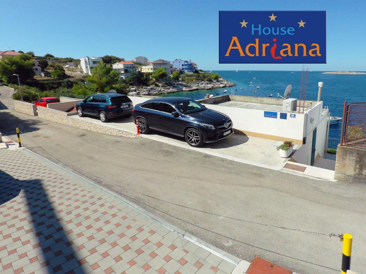 Holiday Home Adriana Ražanj Eksteriør bilde